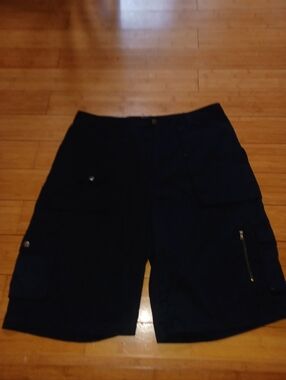 Men's Roadblock Black Cargo Shorts - Casual Utility Style
